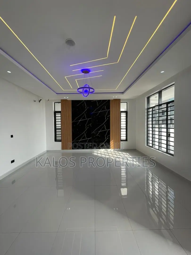 4bdrm Duplex in Ajah Lekki Lagos for sale in Ado / Ajah
