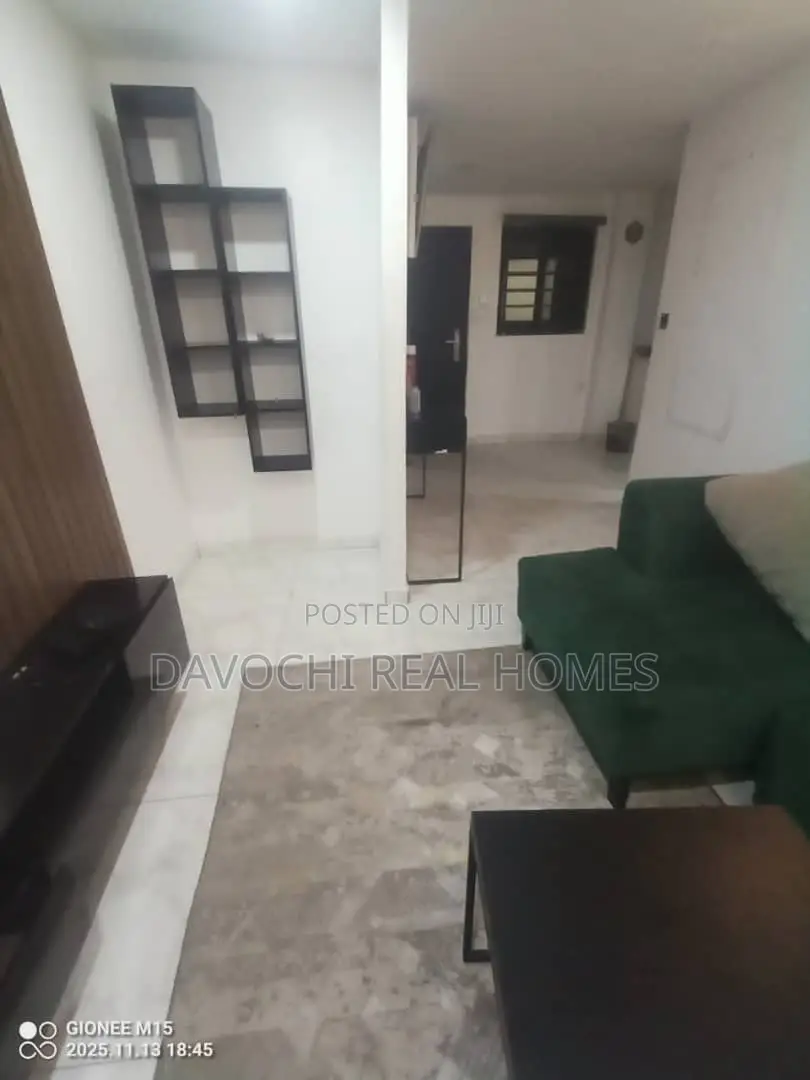 Mini Flat in Lekki Right for rent in Lekki Phase 2