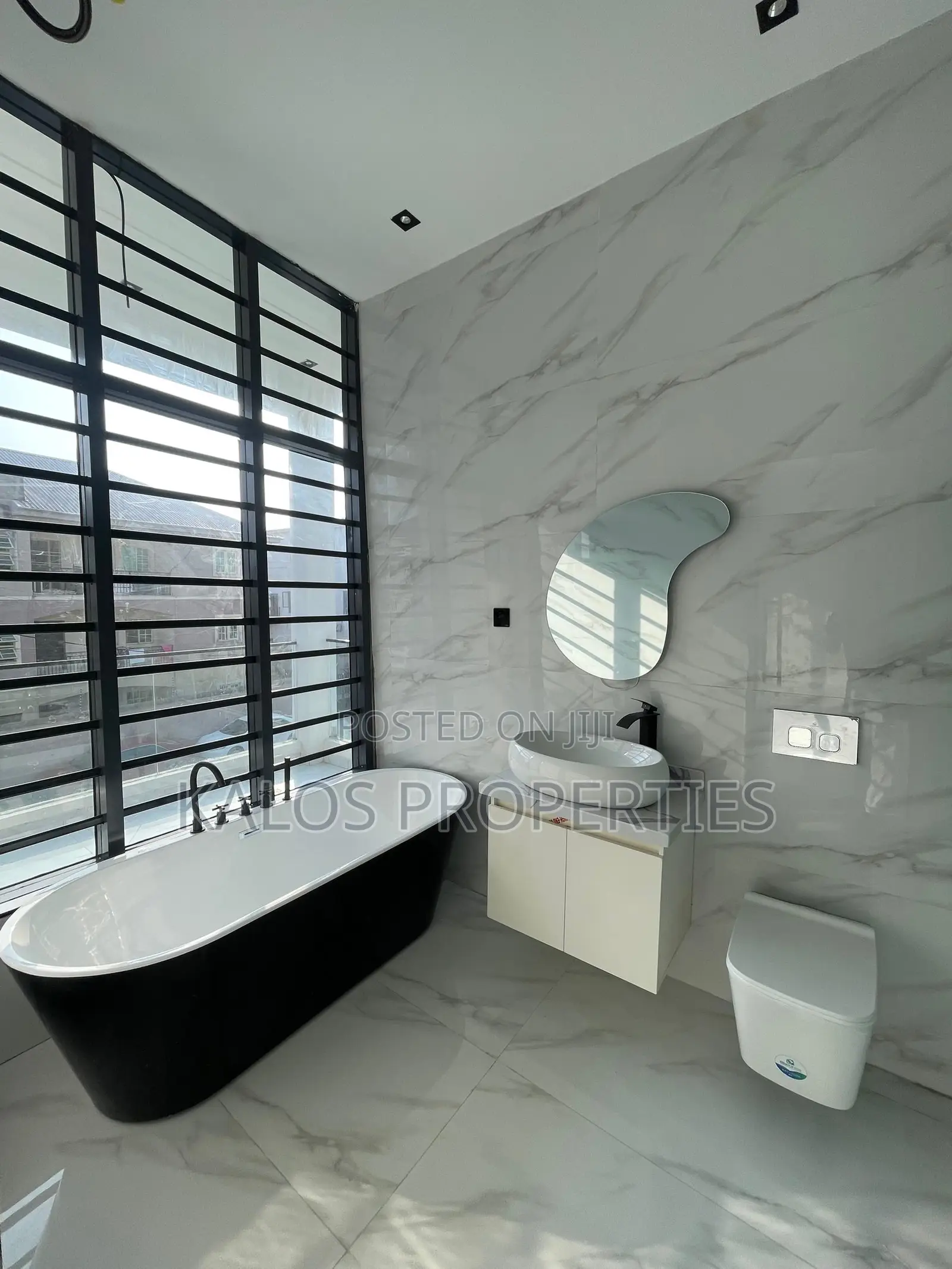 4bdrm Duplex in Ajah Lekki Lagos for sale in Ado / Ajah