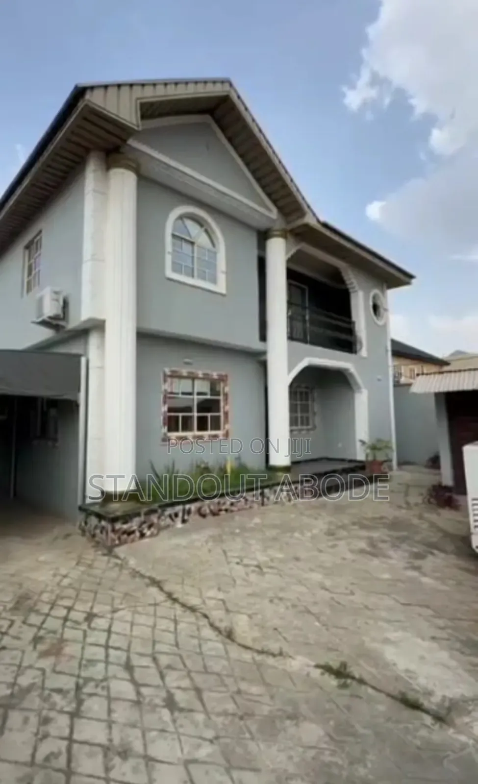 5bdrm Duplex in Off Agbe Road, Abule Egba for sale in Abule Egba