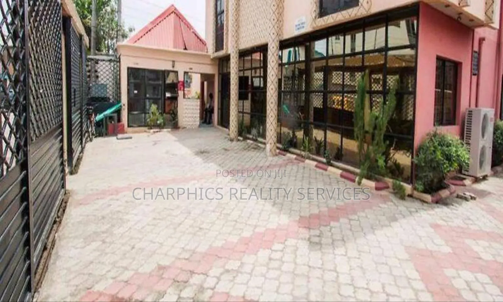 40 Rooms Hotel /Guest at Surulere in Aguda / Surulere