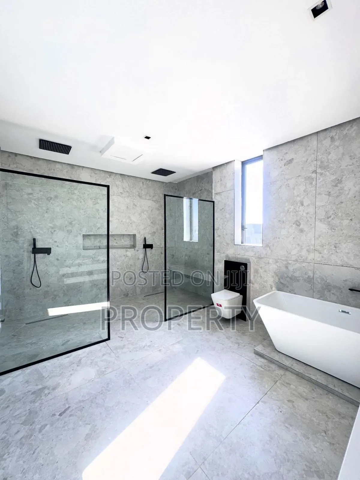 5bdrm Duplex in Ikate for sale in Ikate