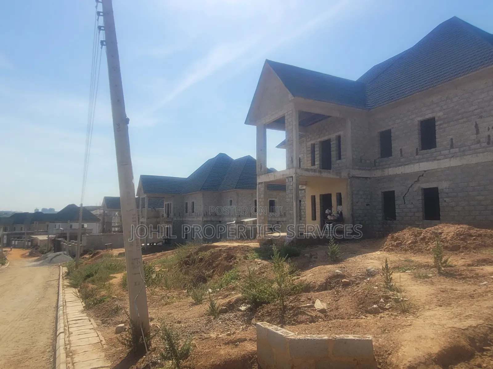 6bdrm Duplex in Admiralty Estate, Asokoro for sale in Asokoro