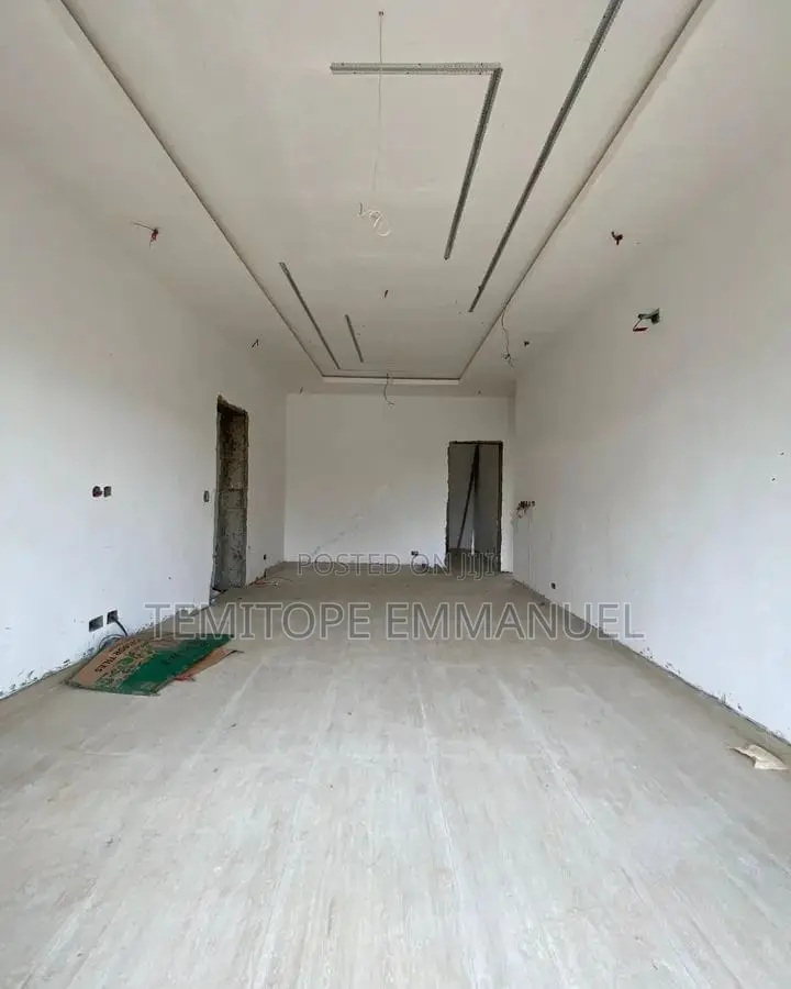 Furnished 3bdrm Apartment in Ikeja Gra for sale in Ikeja GRA