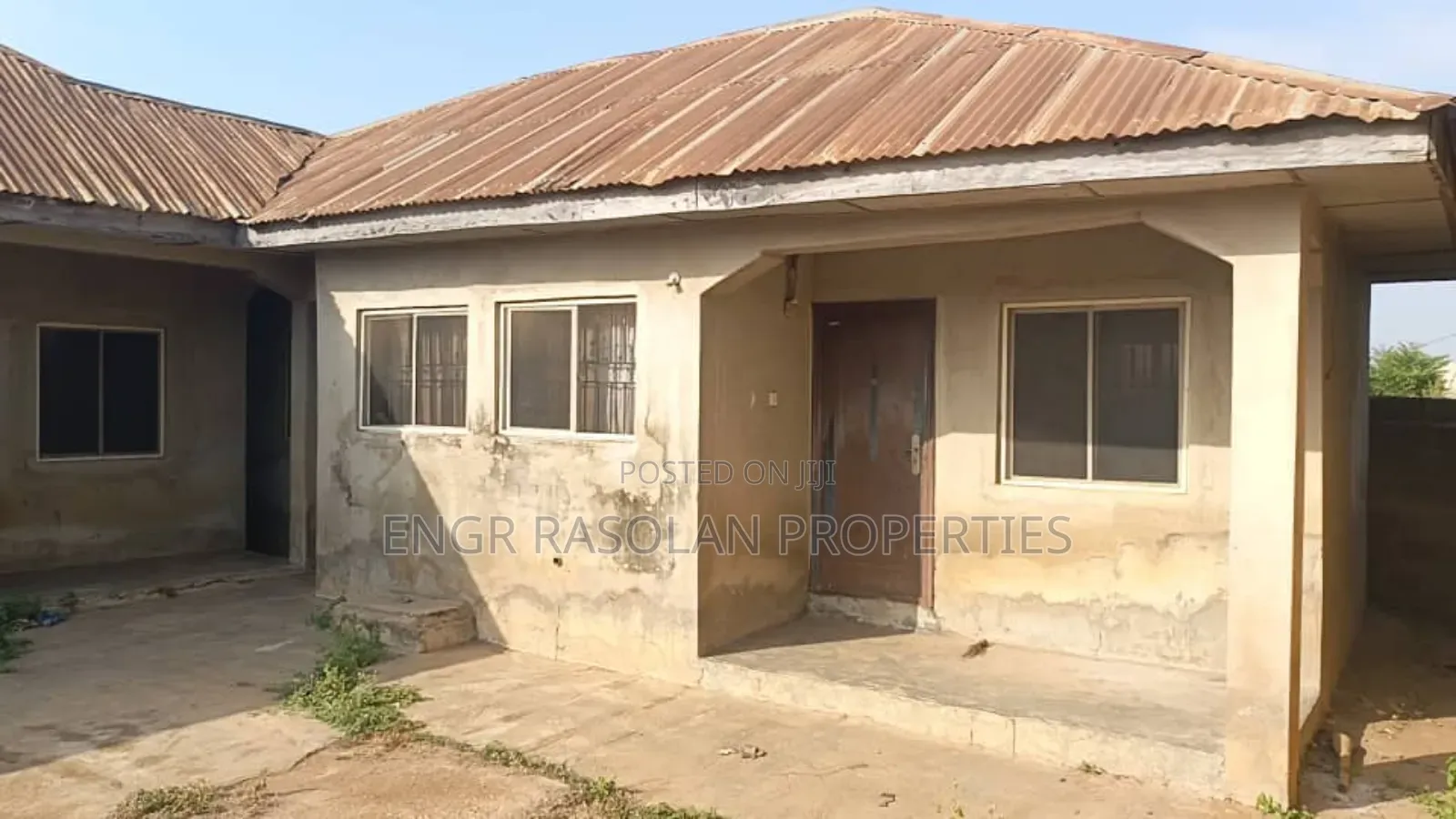 Furnished 4bdrm Block of Flats in Sango, Irepodun-Kwara for sale in Irepodun-Kwara