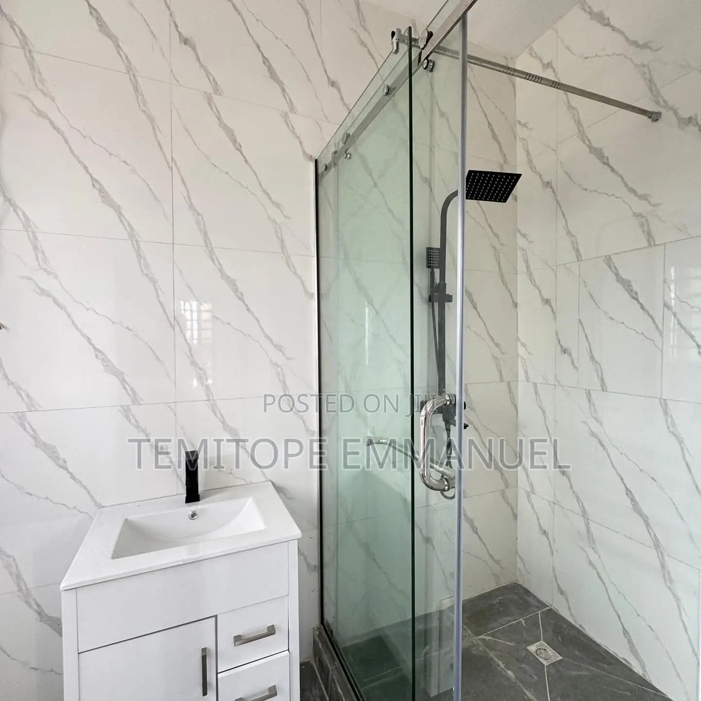 Furnished 4bdrm Duplex in Magodo Phase 1 for sale in GRA Phase 1