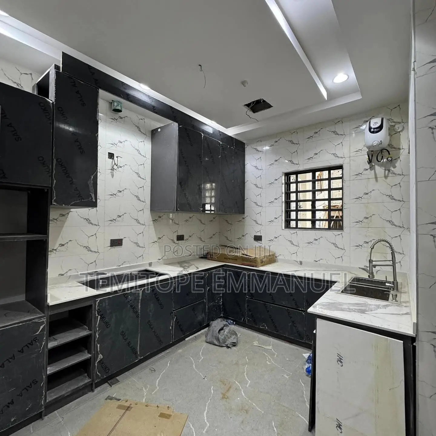 Furnished 4bdrm Duplex in Ikeja Gra for sale in Ikeja GRA