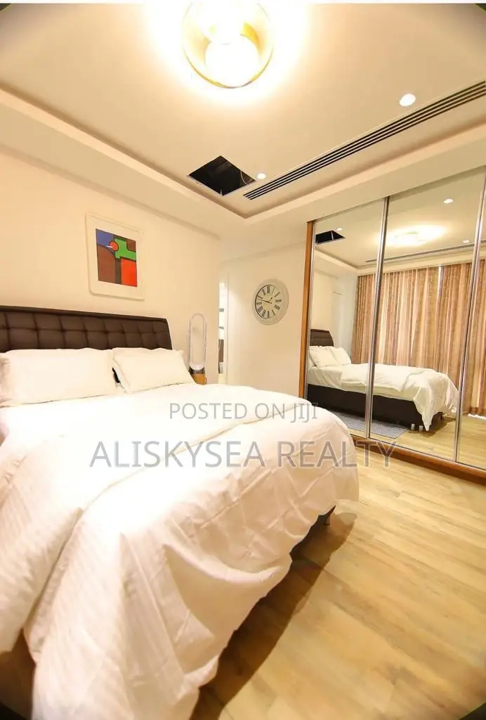 Luxury 2bedroom City View Apartment in Ikoyi in Ikoyi S.W