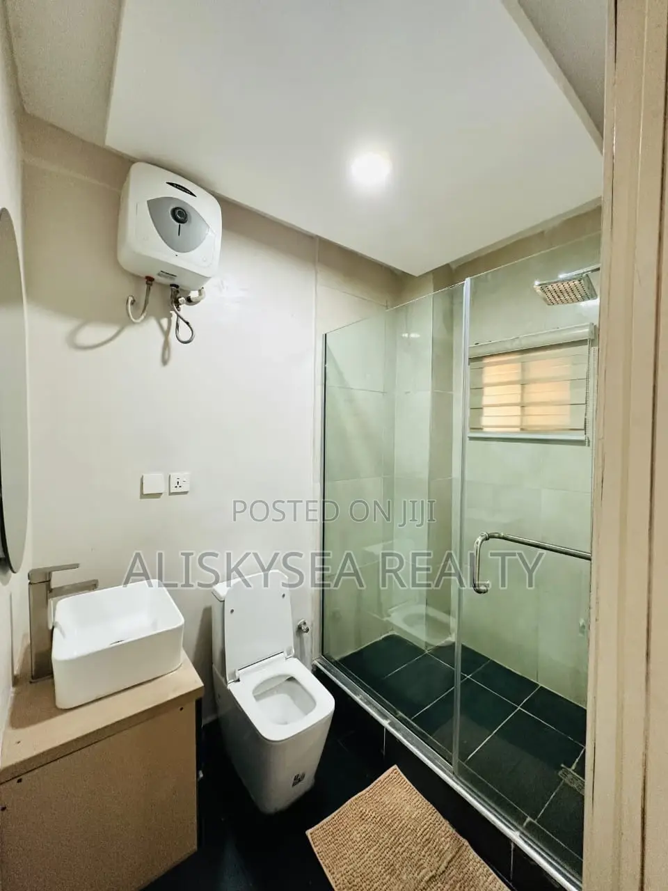 Luxury 3bedroom Victoria Island in Victoria Island