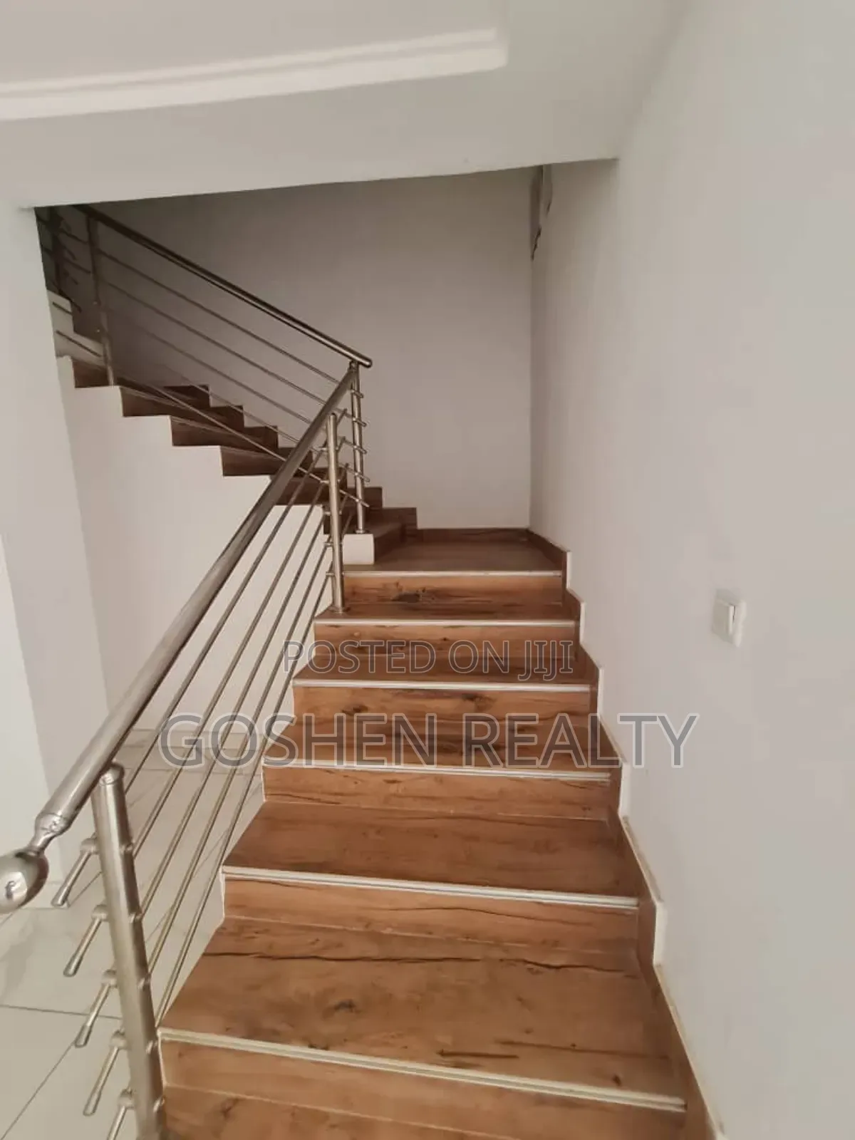Furnished 4bdrm Townhouse/Terrace in Jahi for sale in Jahi