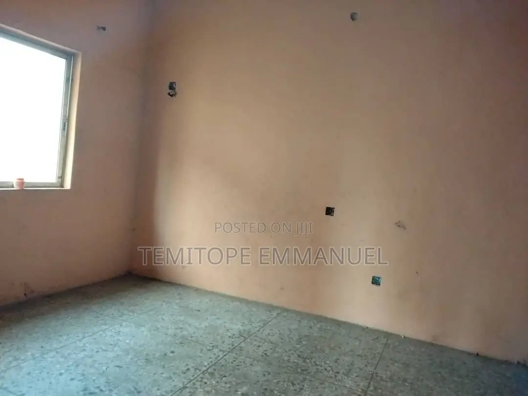 Furnished 18bdrm Apartment in Ajao Estate, Airport for rent in Airport Road / Ikeja