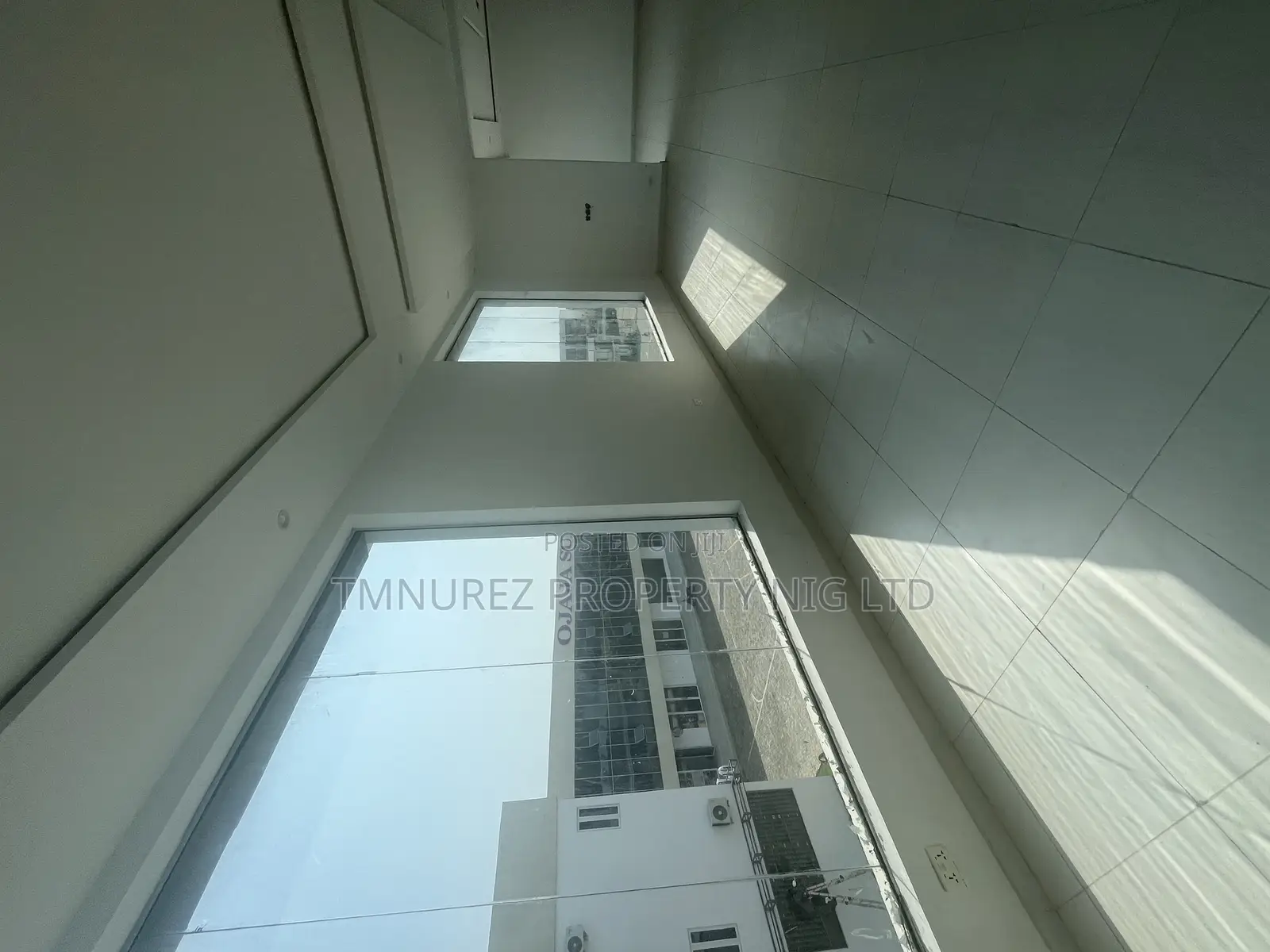 Multipurpose Showroom in Sangotedo