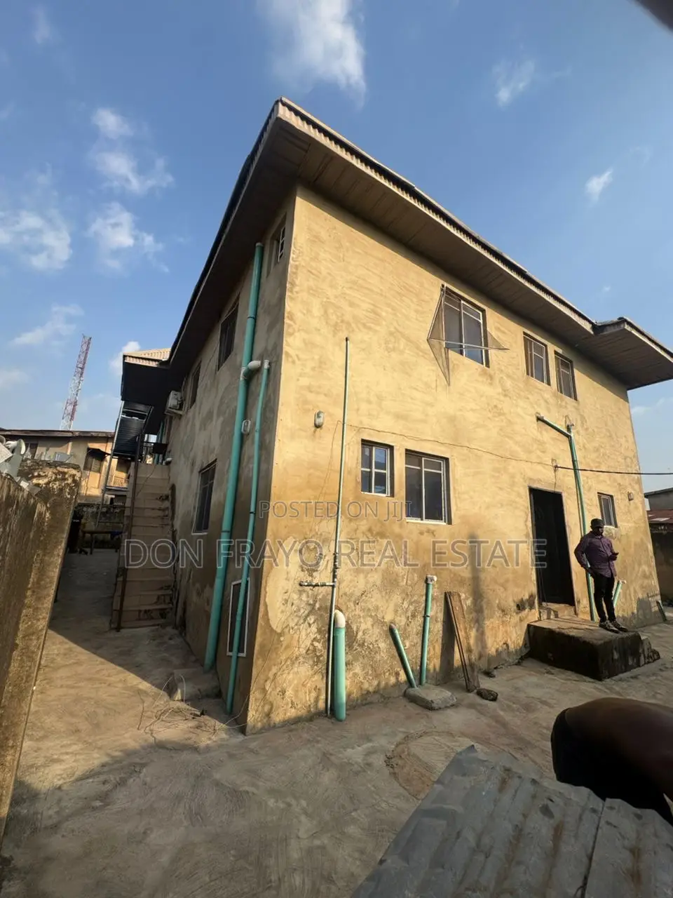 12bdrm Apartment in Sango / Poly, Ibadan Polytechnic/University in Ibadan Polytechnic/University