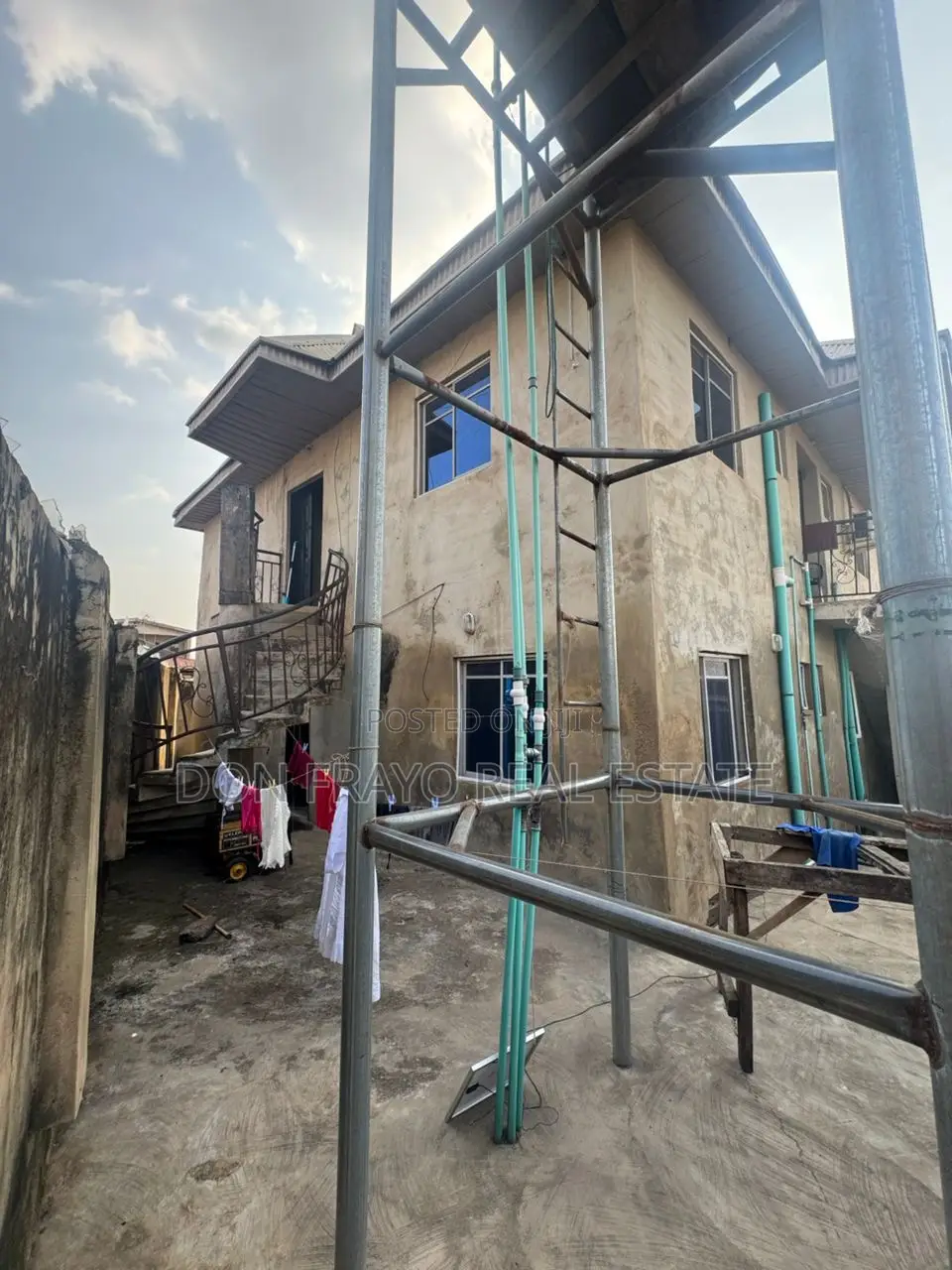 12bdrm Apartment in Sango / Poly, Ibadan Polytechnic/University in Ibadan Polytechnic/University