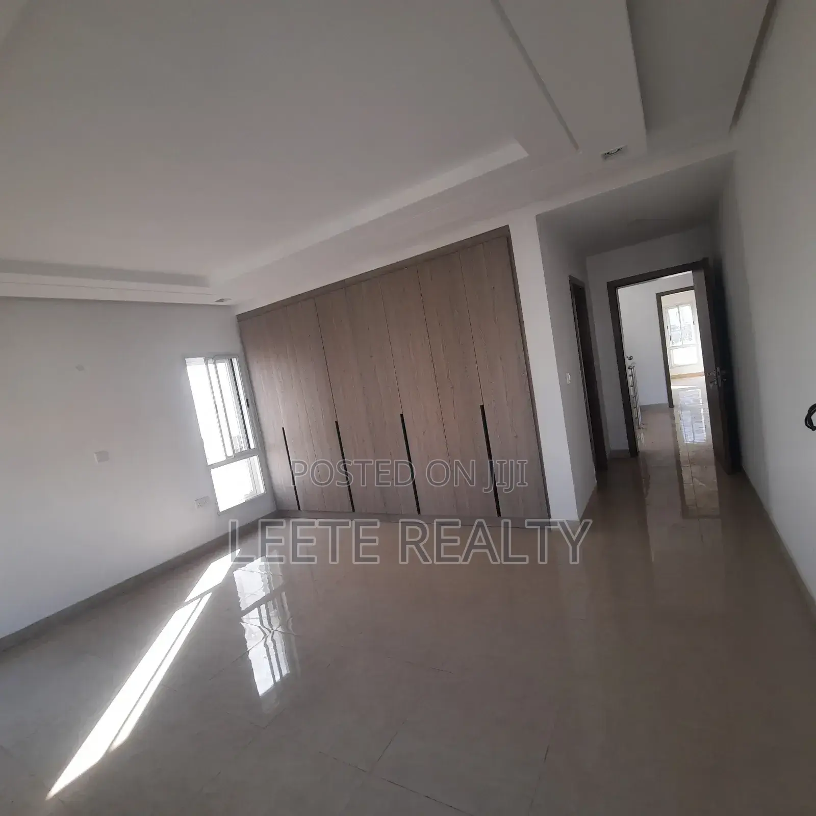 4bdrm Duplex in Palm Spring Estate, Maitama for sale in Maitama