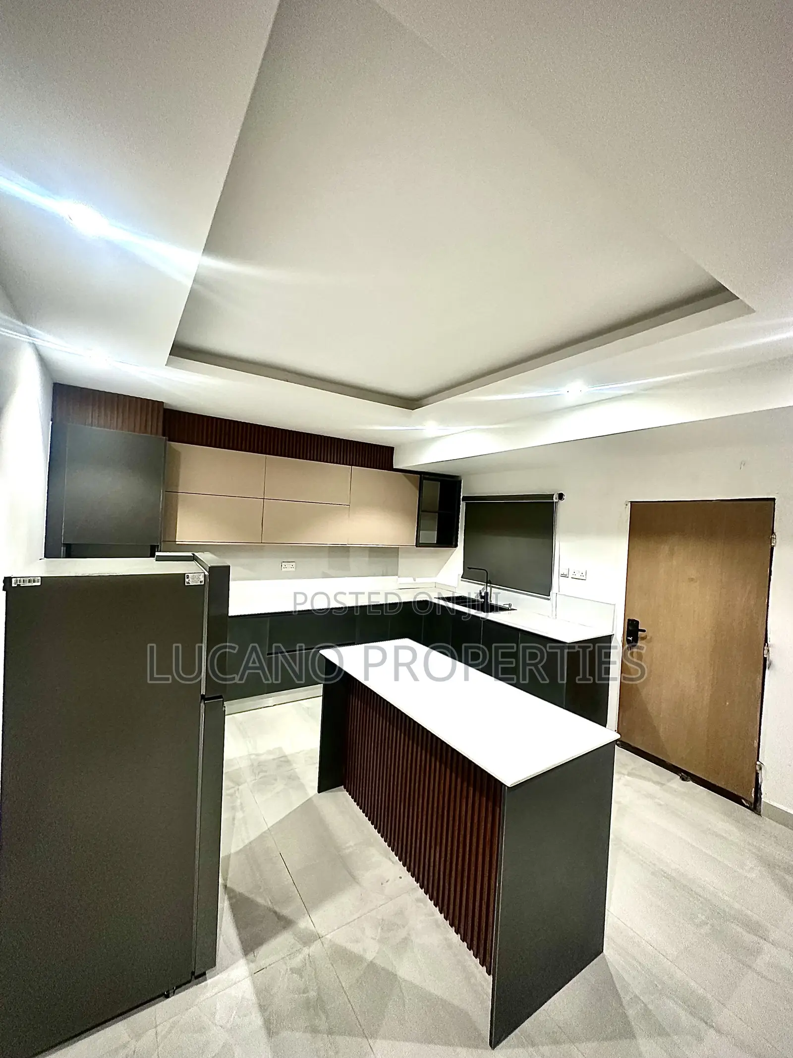 Furnished 3bdrm Block of Flats in Wuse 2 for rent in Wuse 2