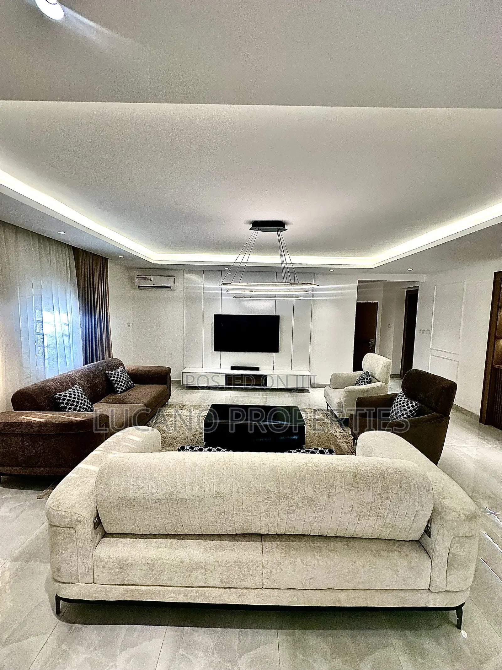 Furnished 3bdrm Block of Flats in Wuse 2 for rent in Wuse 2