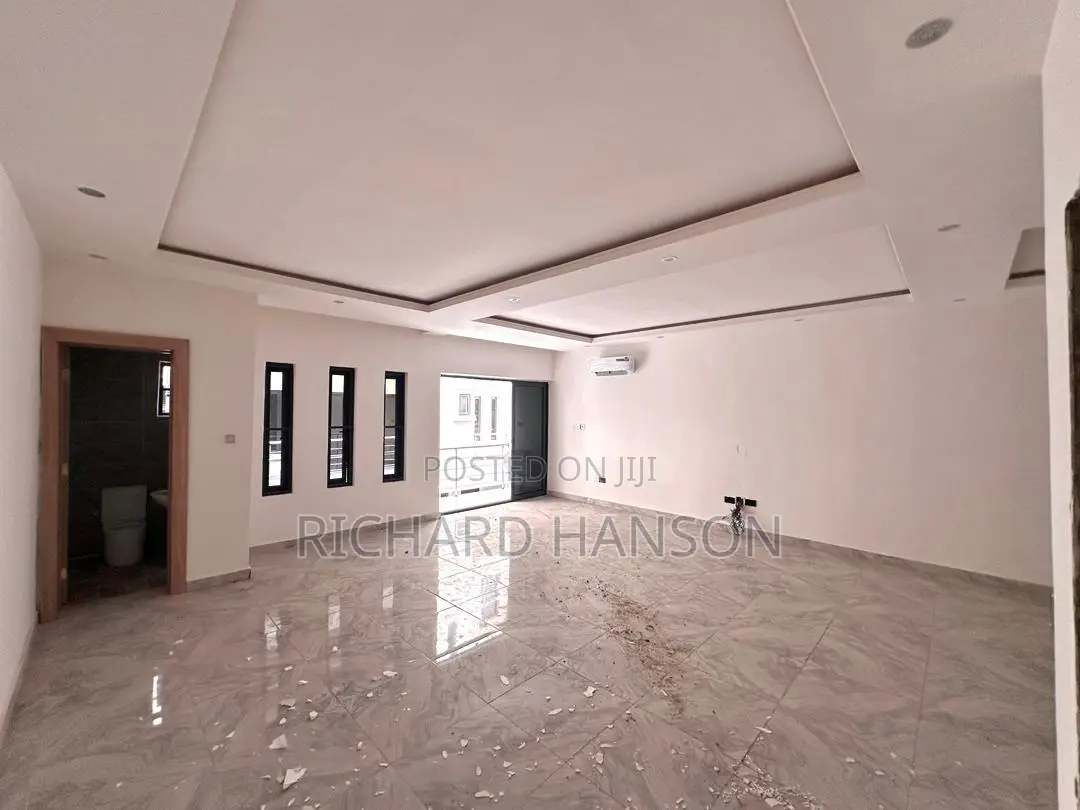 4bdrm Duplex in Old Ikoyi for sale in Old Ikoyi