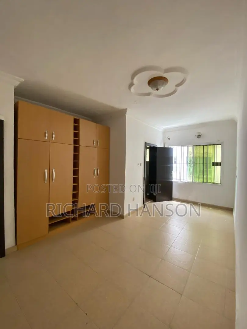 2bdrm Apartment in Lekki Phase 1 for sale in Lekki Phase 1