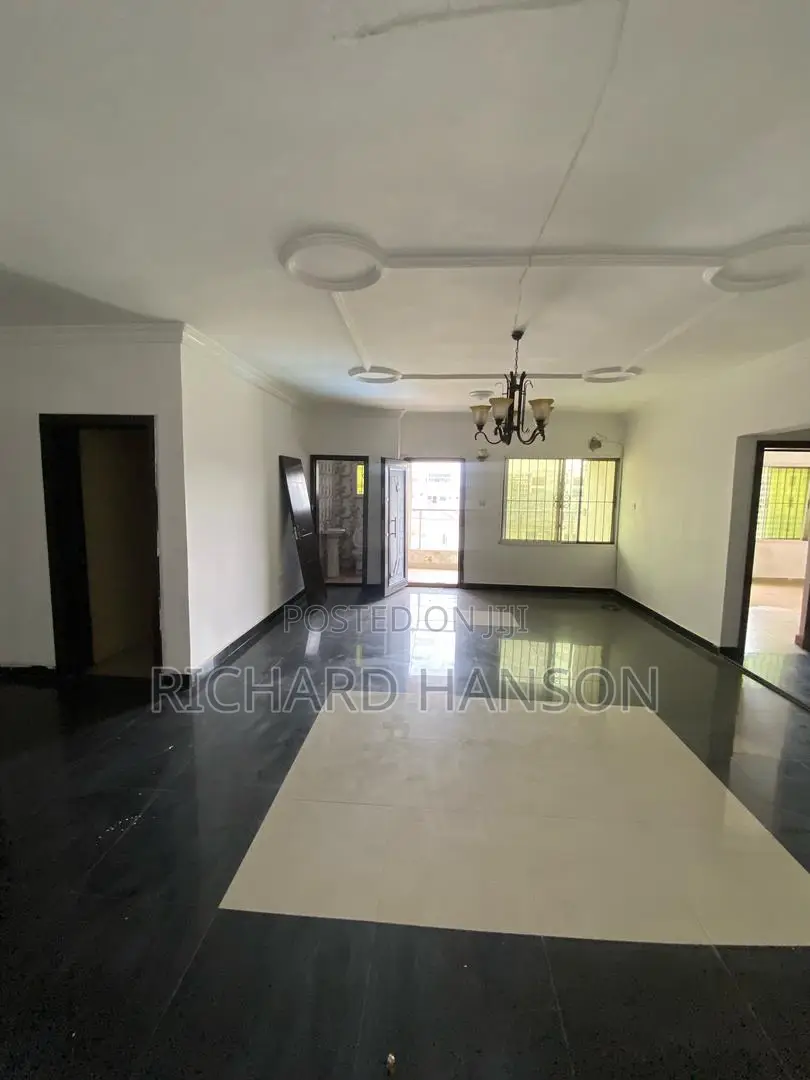 3bdrm Apartment in Lekki Phase 1 for sale in Lekki Phase 1