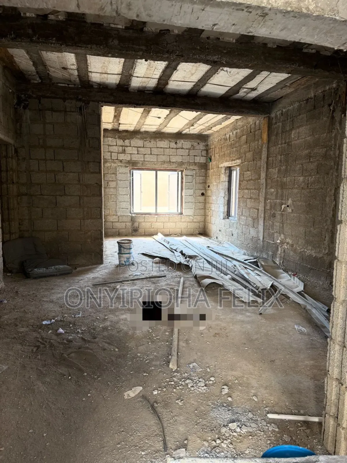 6bdrm Duplex In Apo Dutse For Sale in Apo District