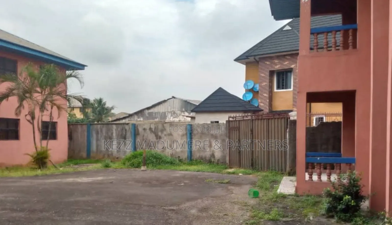 To Let / Lease : Functional Standard School Within City Center , Ph in Port-Harcourt