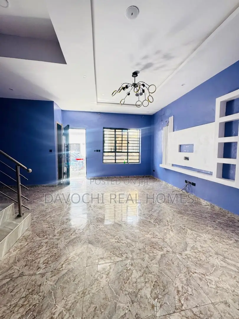 4bdrm Duplex in General Paint, Abraham Adesanya Estate for rent in Abraham Adesanya Estate