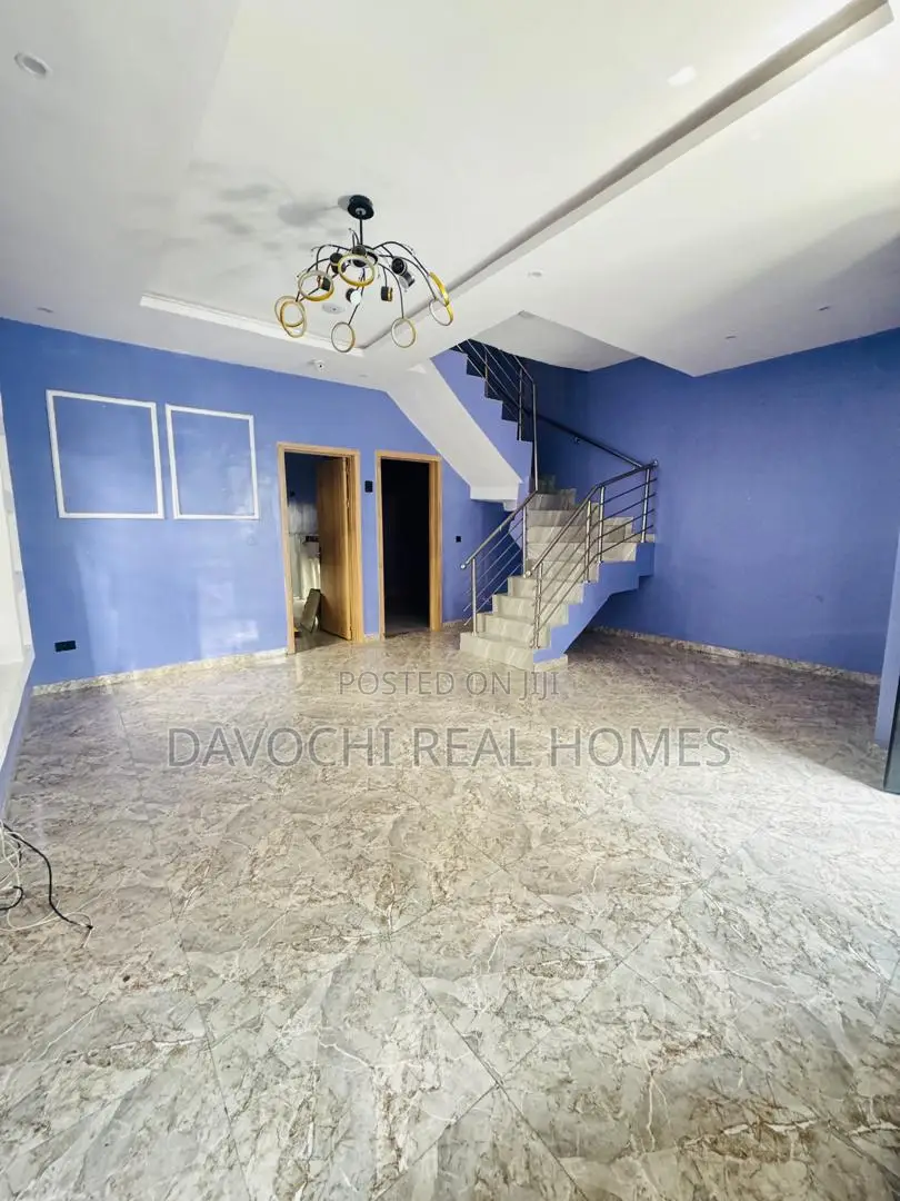 4bdrm Duplex in General Paint, Abraham Adesanya Estate for rent in Abraham Adesanya Estate