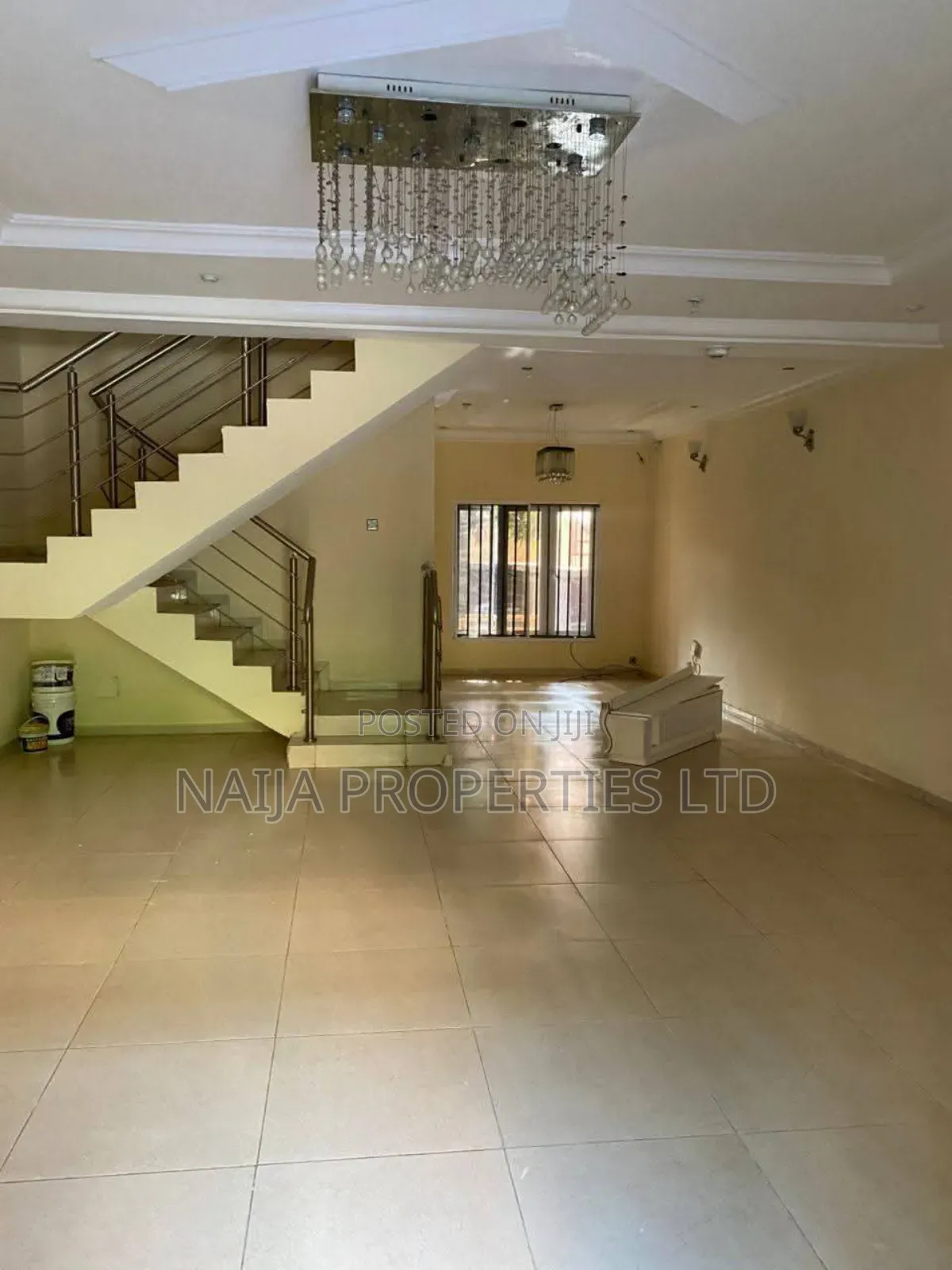 4bdrm Townhouse/Terrace in Osapa London, Lekki for sale in Lekki