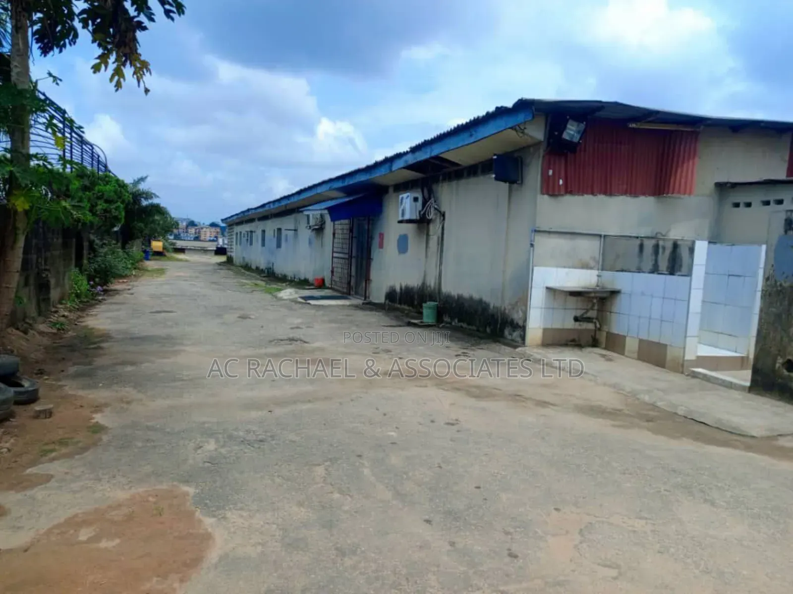 1100sqm Warehouse for Rent Along Oshodi Apapa Express Way in Amuwo-Odofin