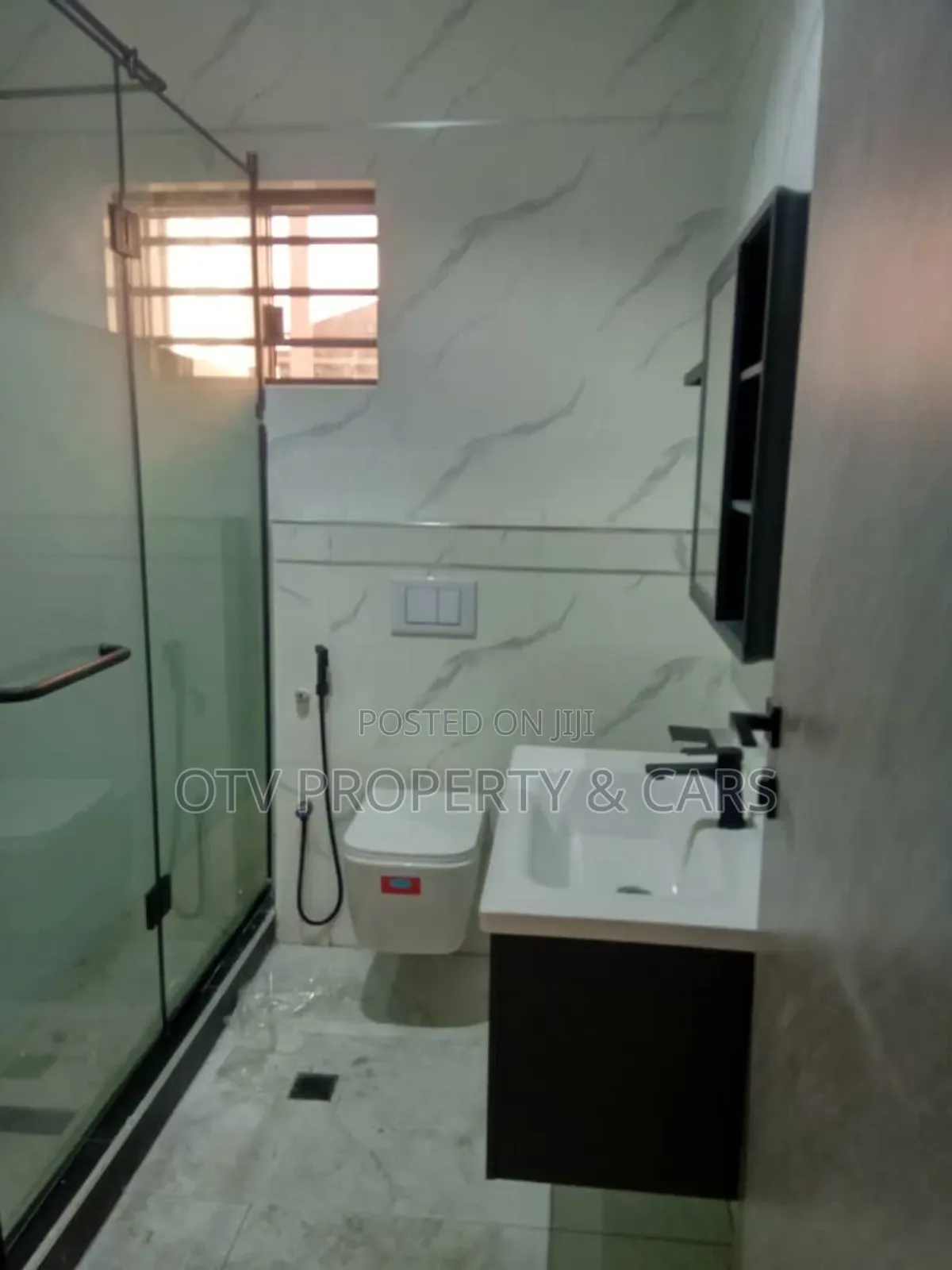 4bdrm Townhouse/Terrace in Lekki Phase 1 for sale in Lekki Phase 1