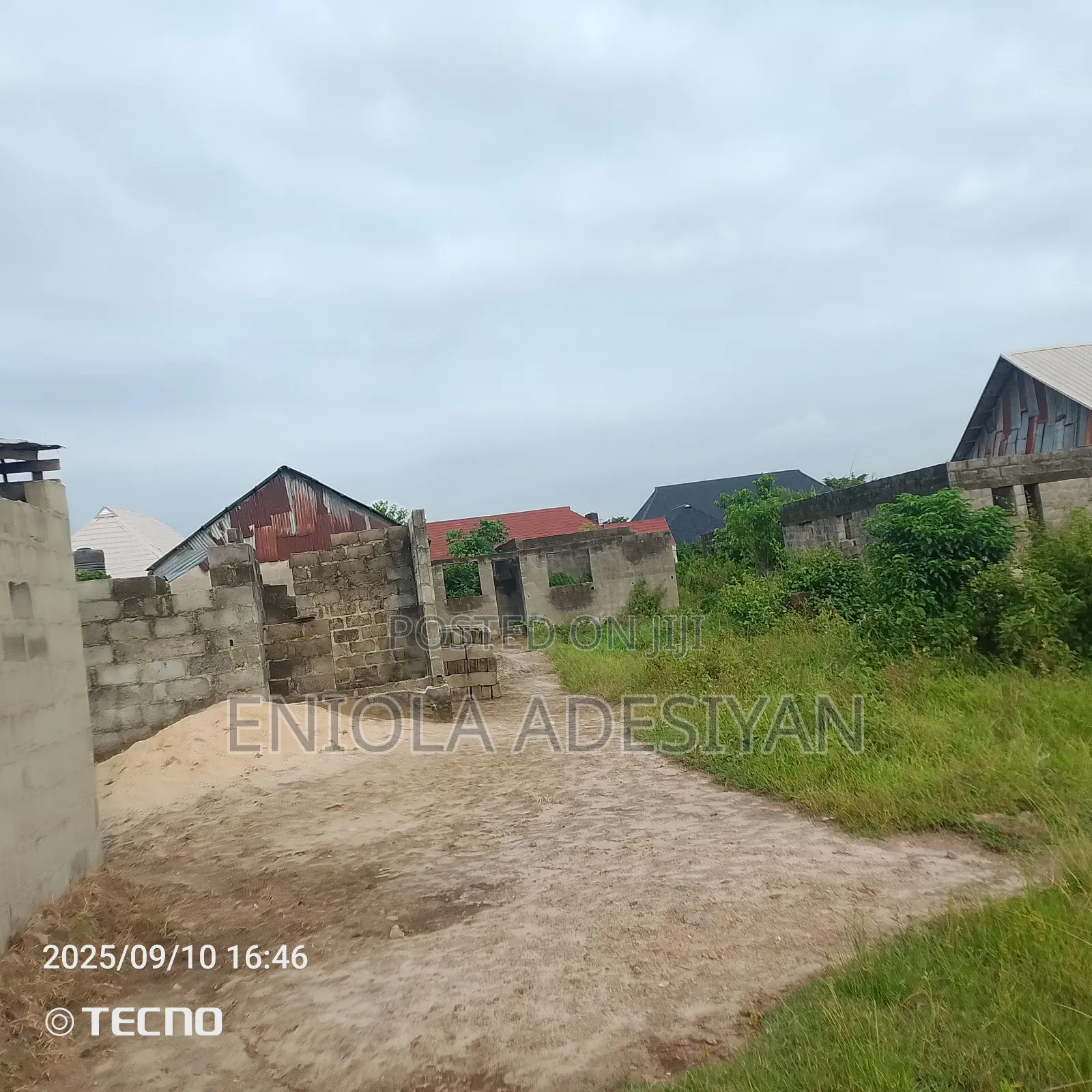 2bdrm Bungalow in Dangote Estate, Igbogbo for sale in Igbogbo