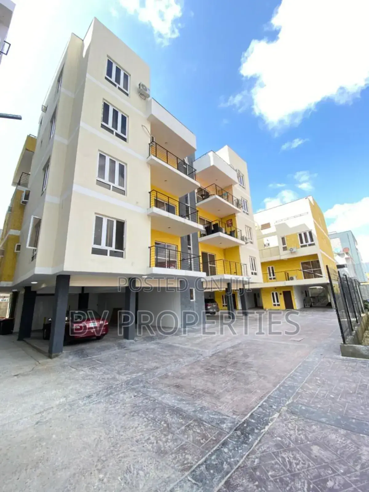 3bdrm Block of Flats in Lekki Phase 1 for sale in Lekki Phase 1