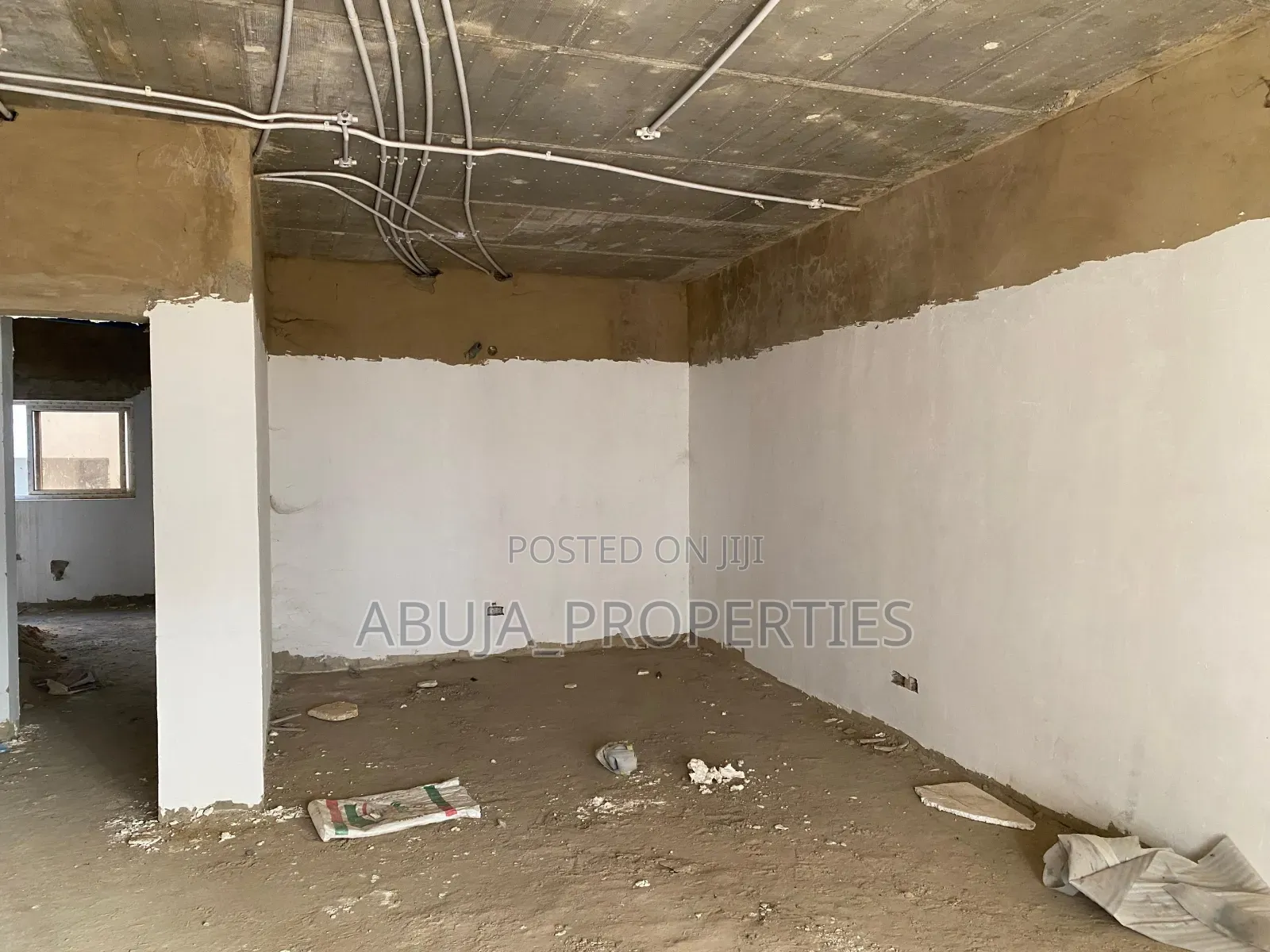 4bdrm Duplex in A Secured Estate, Life Camp for sale in Life Camp