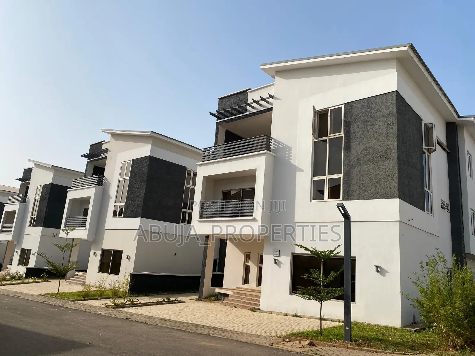 5bdrm Duplex in Secured Estate, Life Camp for sale in Life Camp