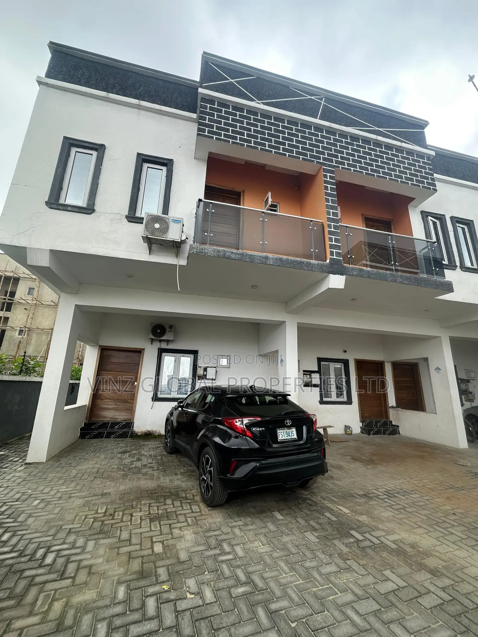 4bdrm Duplex in Lekki for sale in Lekki
