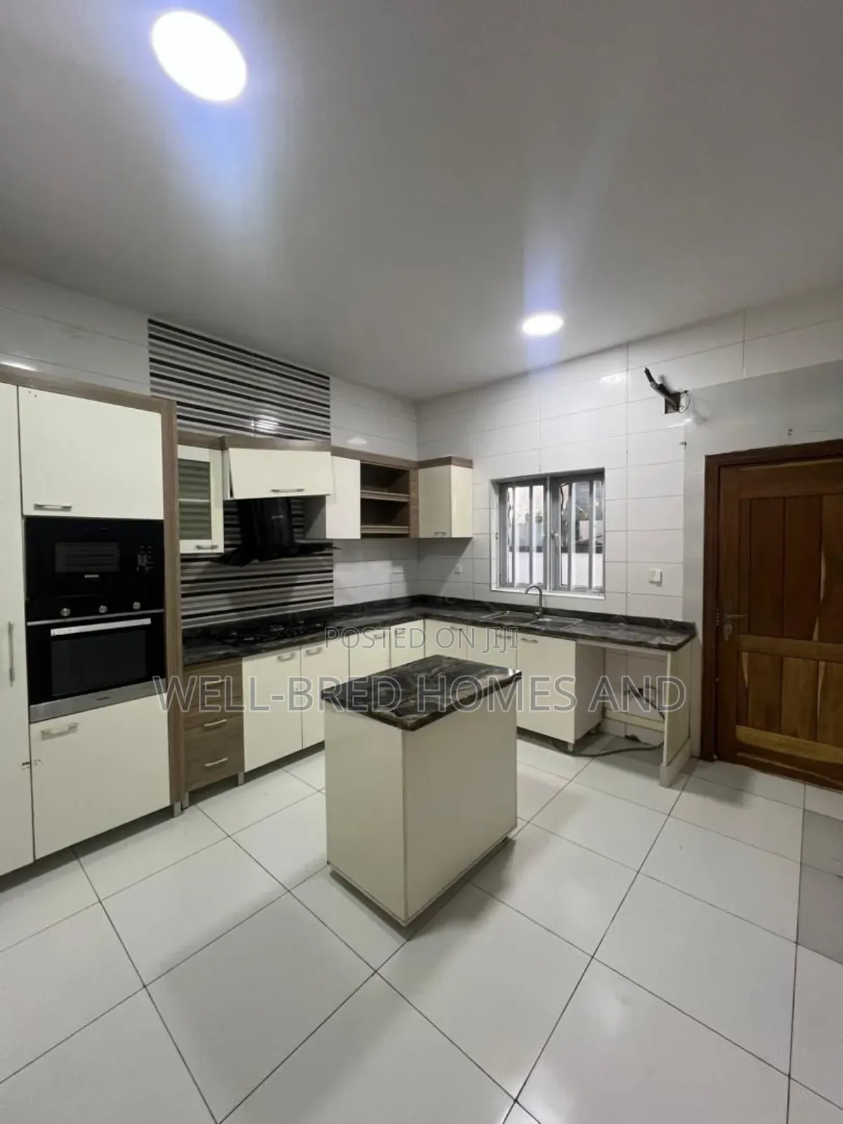 4bdrm Duplex in Chevron Lekki Lagos for rent in Chevron