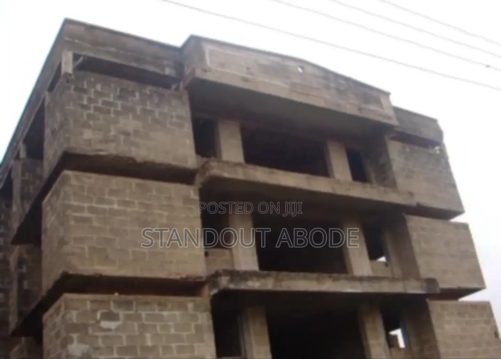 3bdrm Block of Flats in On A Close Street In, Alakuko for sale in Alakuko