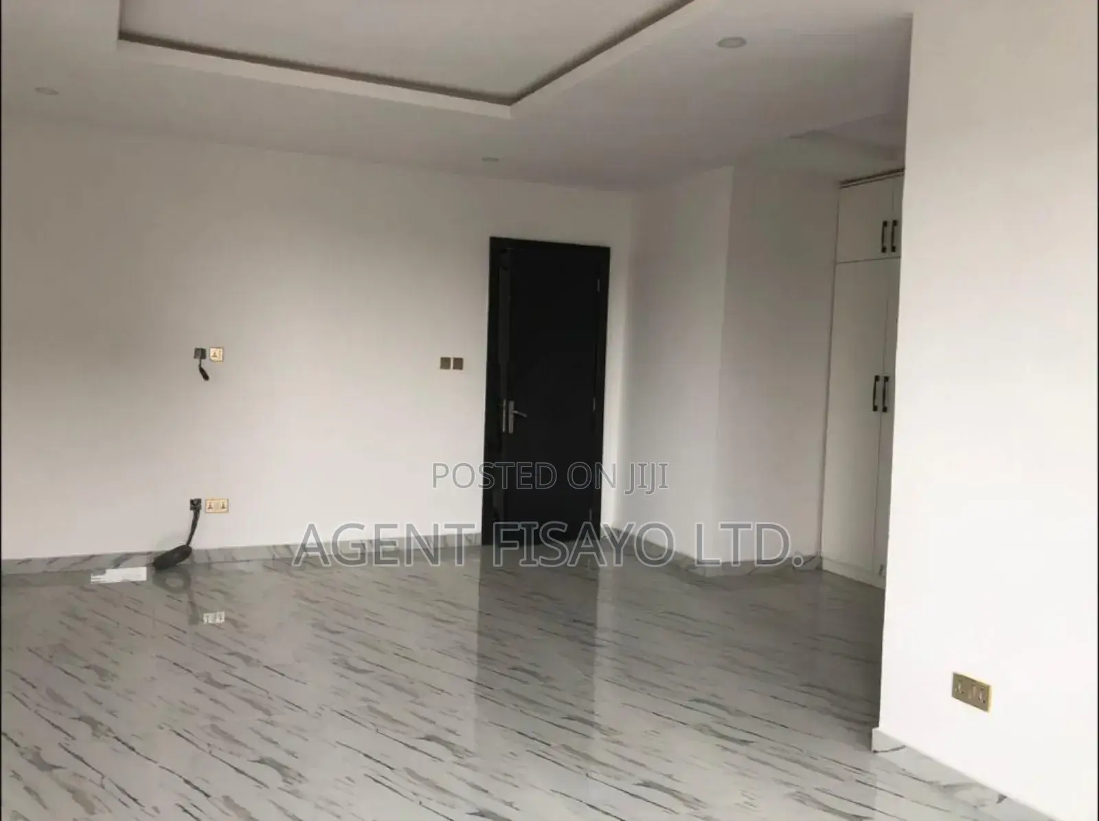Furnished 5bdrm Duplex in Igbogbo for sale in Igbogbo