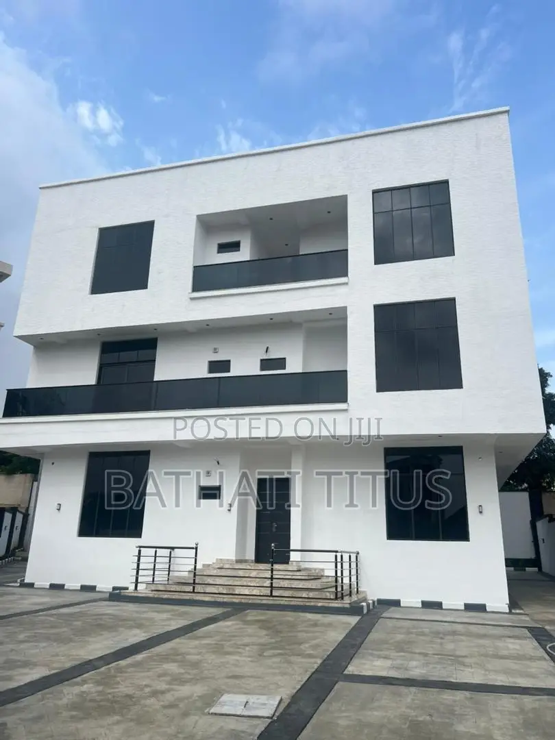 6bdrm Duplex in Katampe Extension for sale in Katampe Extension