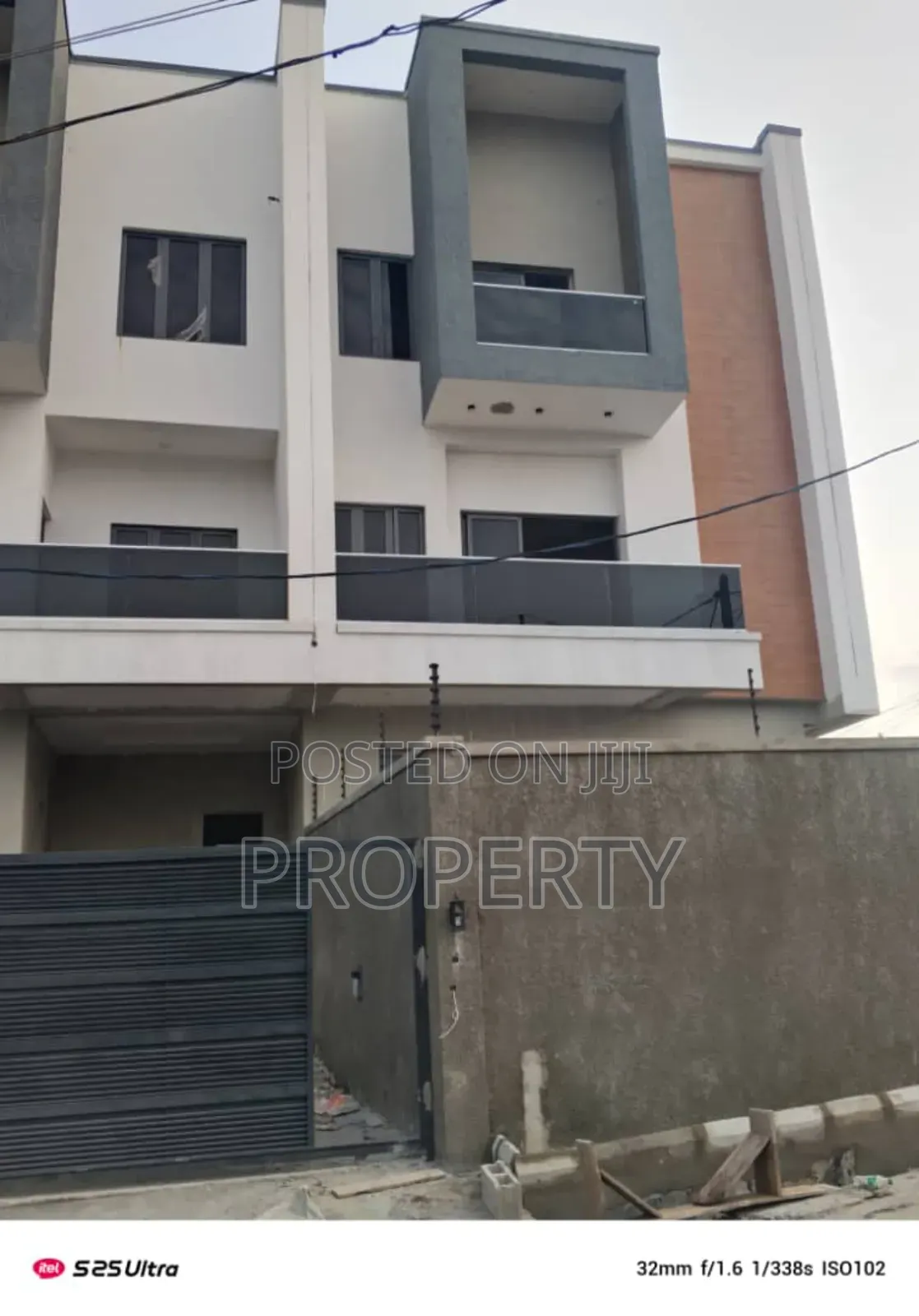 3bdrm Apartment in Opebi for sale in Opebi