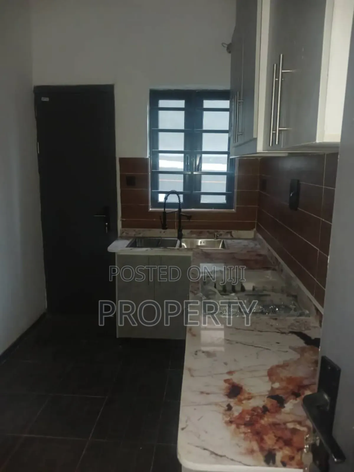 3bdrm Apartment in GRA Phase 2 Shangisha for sale in GRA Phase 2 Shangisha