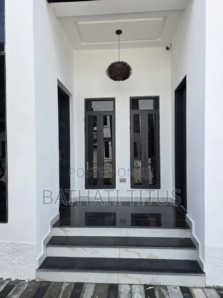 4bdrm Duplex in Jahi for sale in Jahi