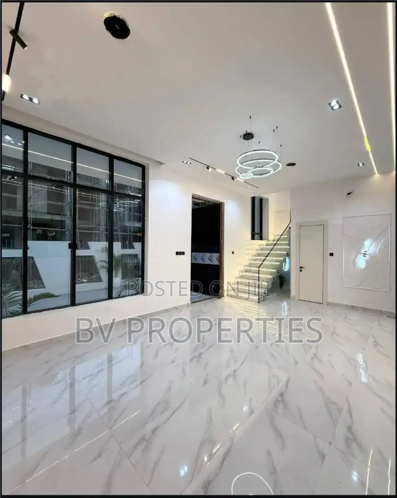 4bdrm Duplex in Lekki Phase 2 for sale in Lekki Phase 2