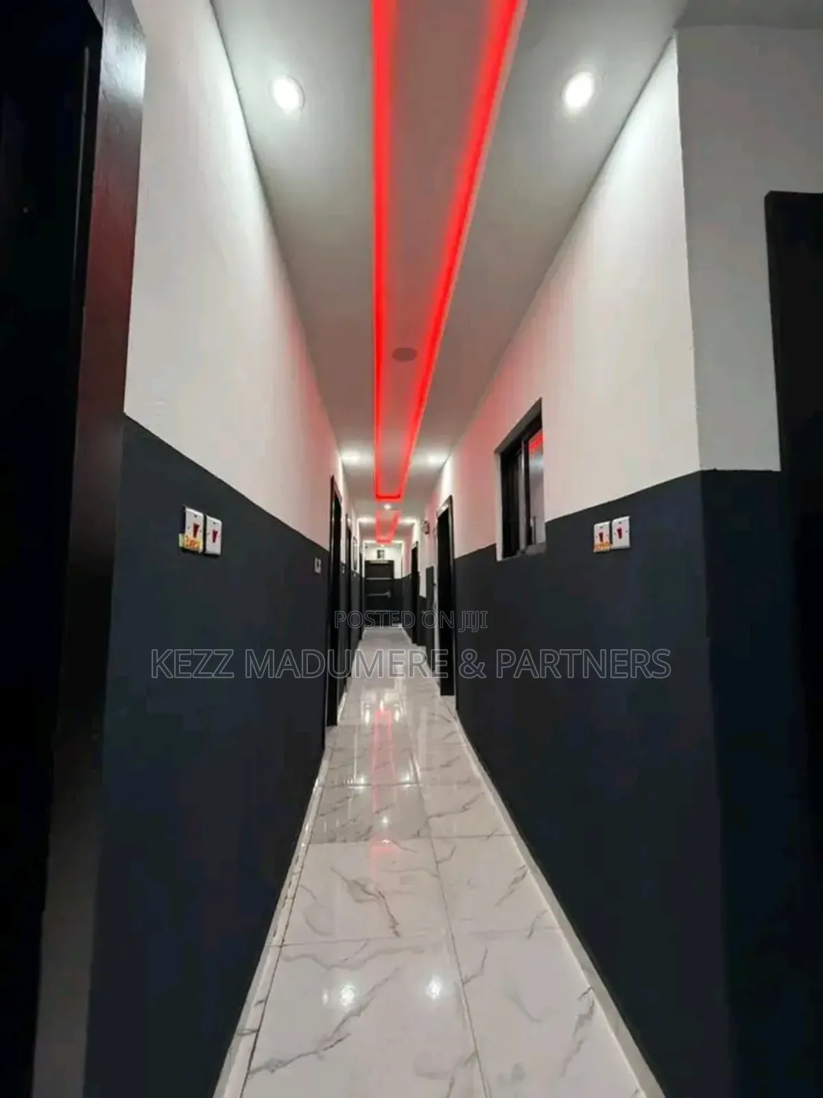 For Sale : Functional Club Lounge in Port Harcourt in Port-Harcourt