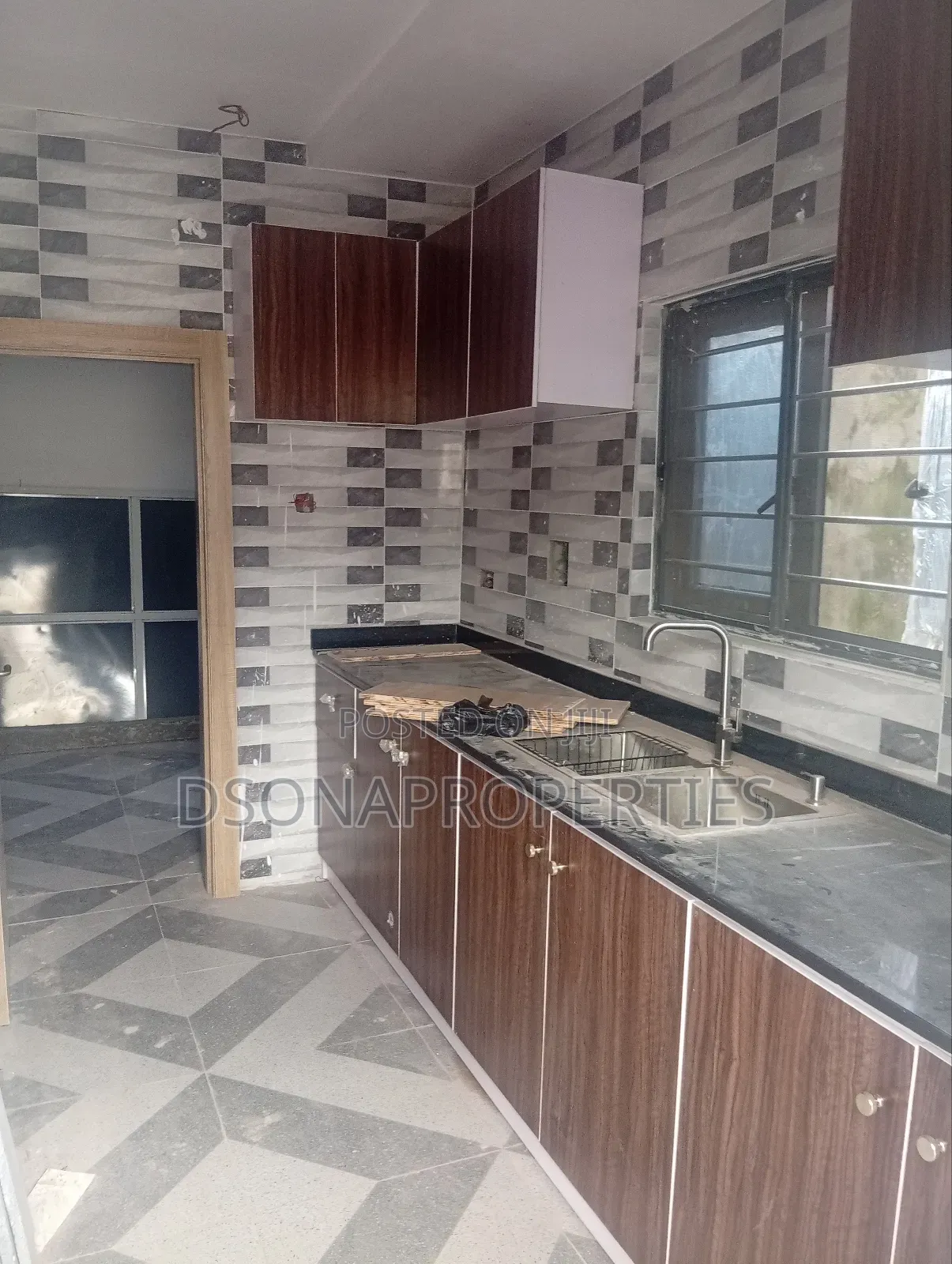 3bdrm Apartment in Jibowu, Abule Egba for rent in Abule Egba
