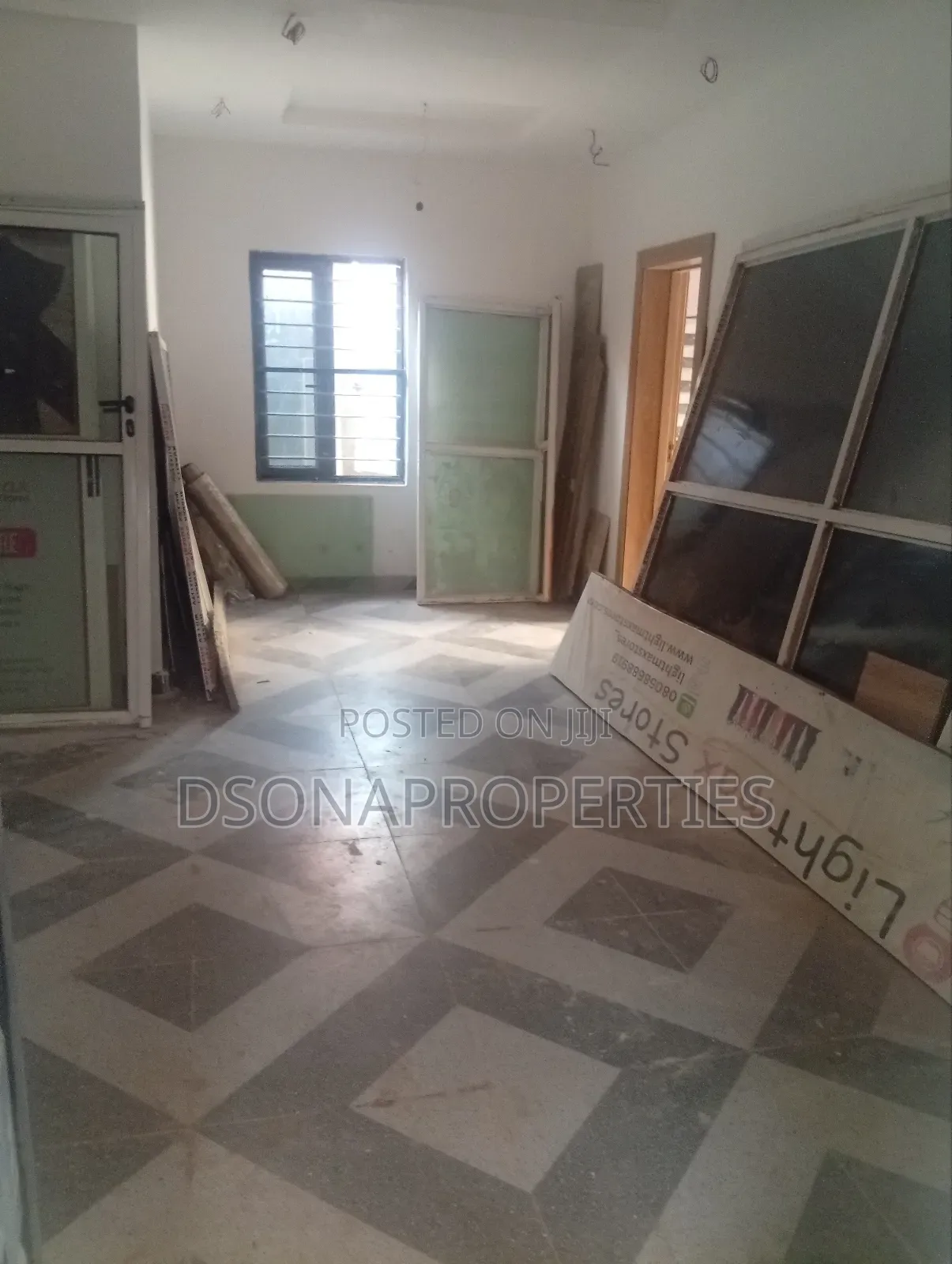 3bdrm Apartment in Jibowu, Abule Egba for rent in Abule Egba