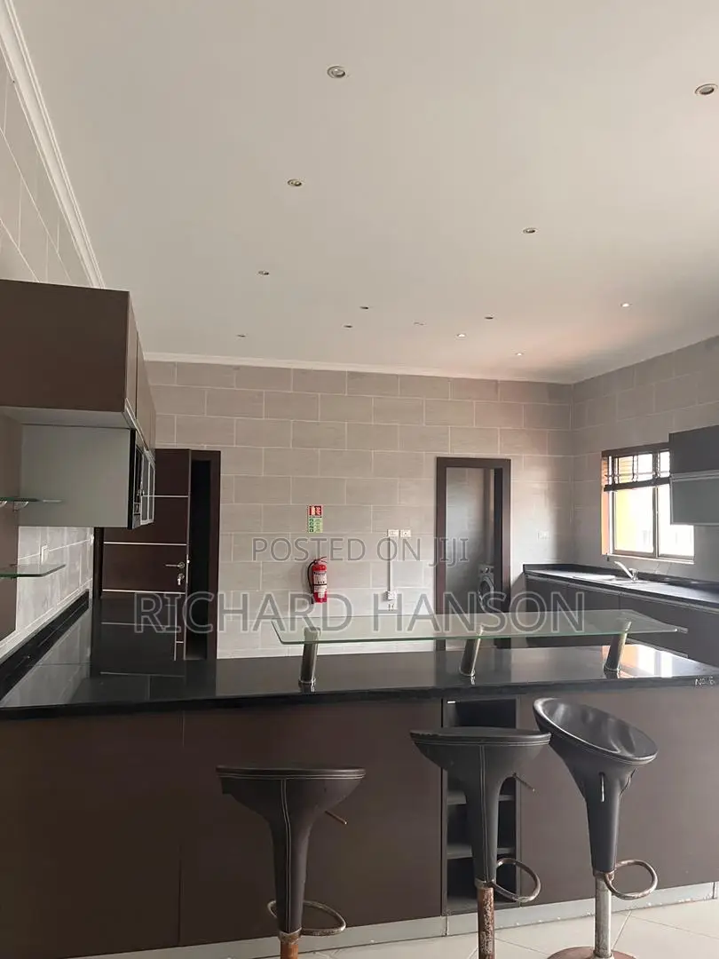 3bdrm Apartment in Victoria Island Extension for rent in Victoria Island Extension
