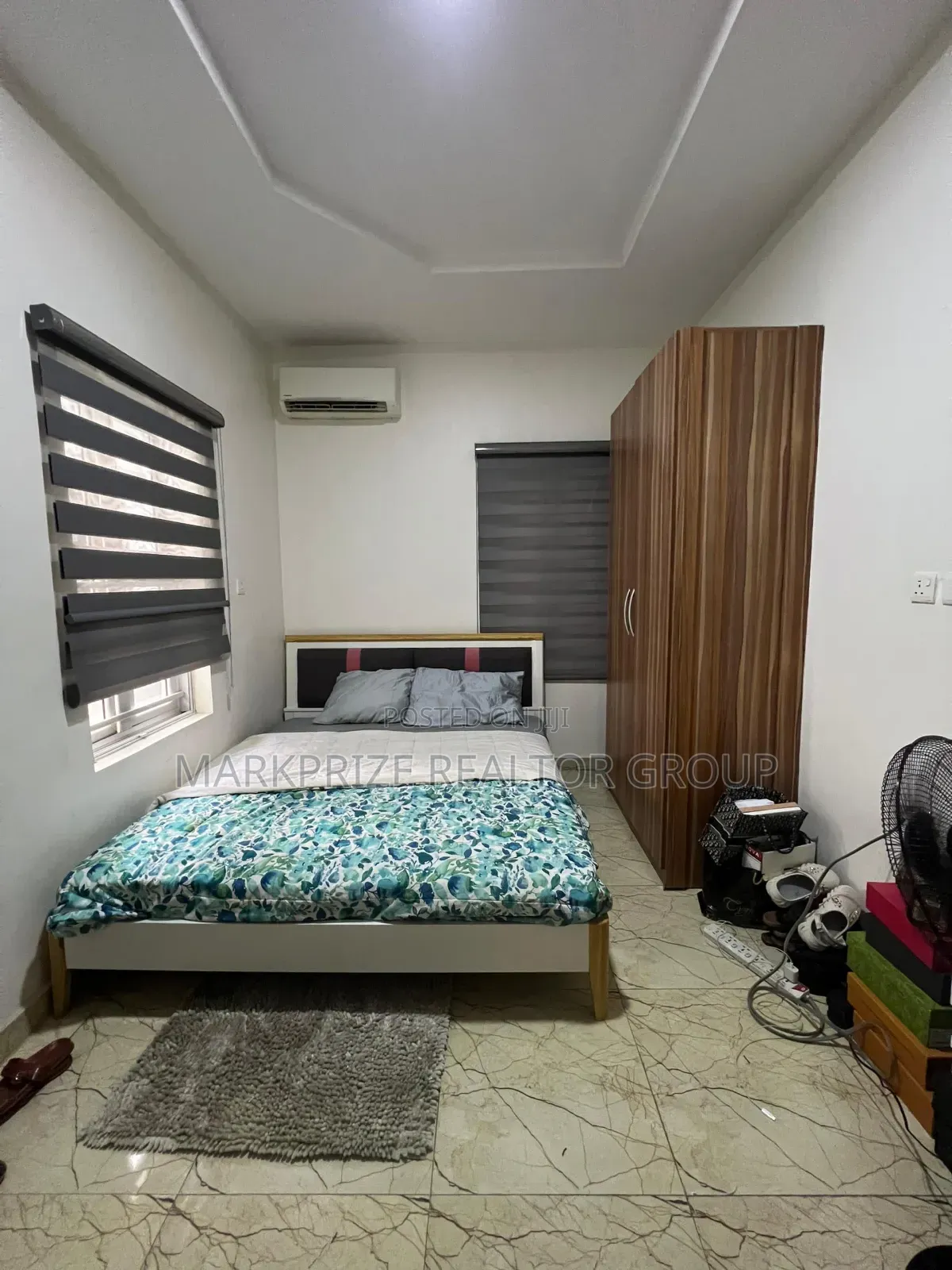 4bdrm Duplex in Chevron for sale in Chevron