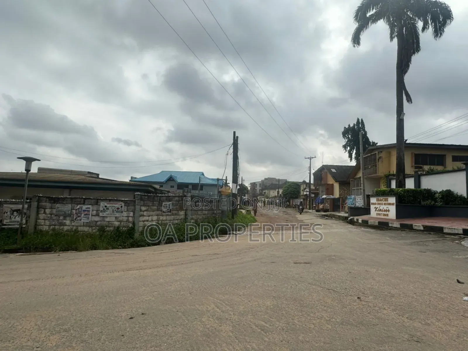 Property Opp Ibache Res, Bodija Ibadan Suitable for Diverse Purposes in Ibadan